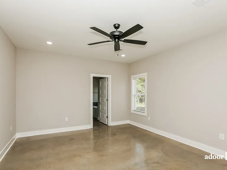 138 Shelby Mae Cir — Photo 13