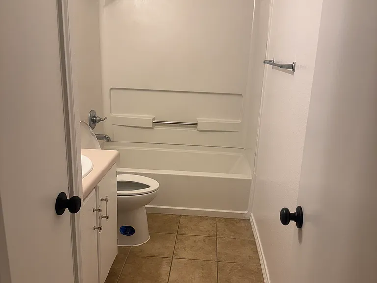 6473 Beech Trail Dr — Photo 2