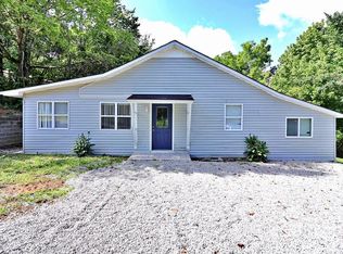 2241 Byrdstown Hwy, Livingston, TN 38570