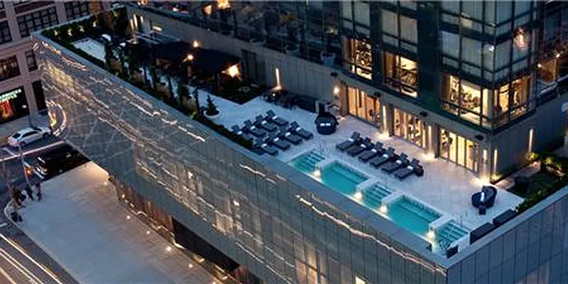 Sold by Sumitomo Real Estate Sales | media 18