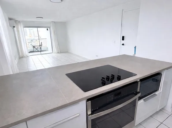 75 Condado, San Juan, PR 00907