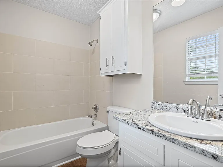 2835 Old Dutch Ct — Photo 13