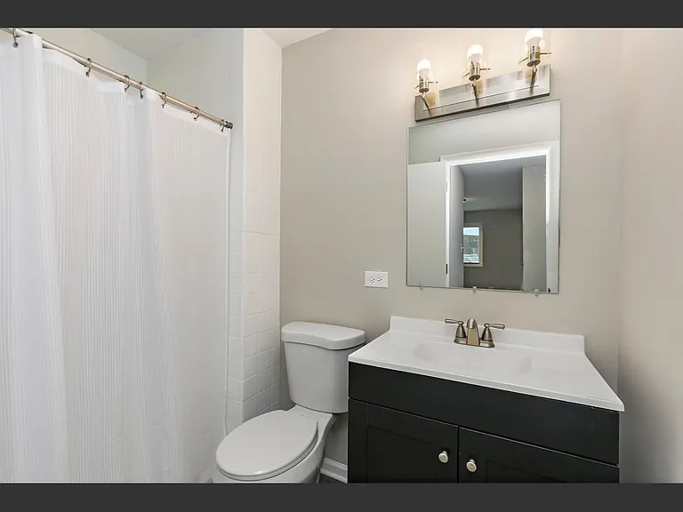 1484 Stonebridge Cir #B4 — Photo 10
