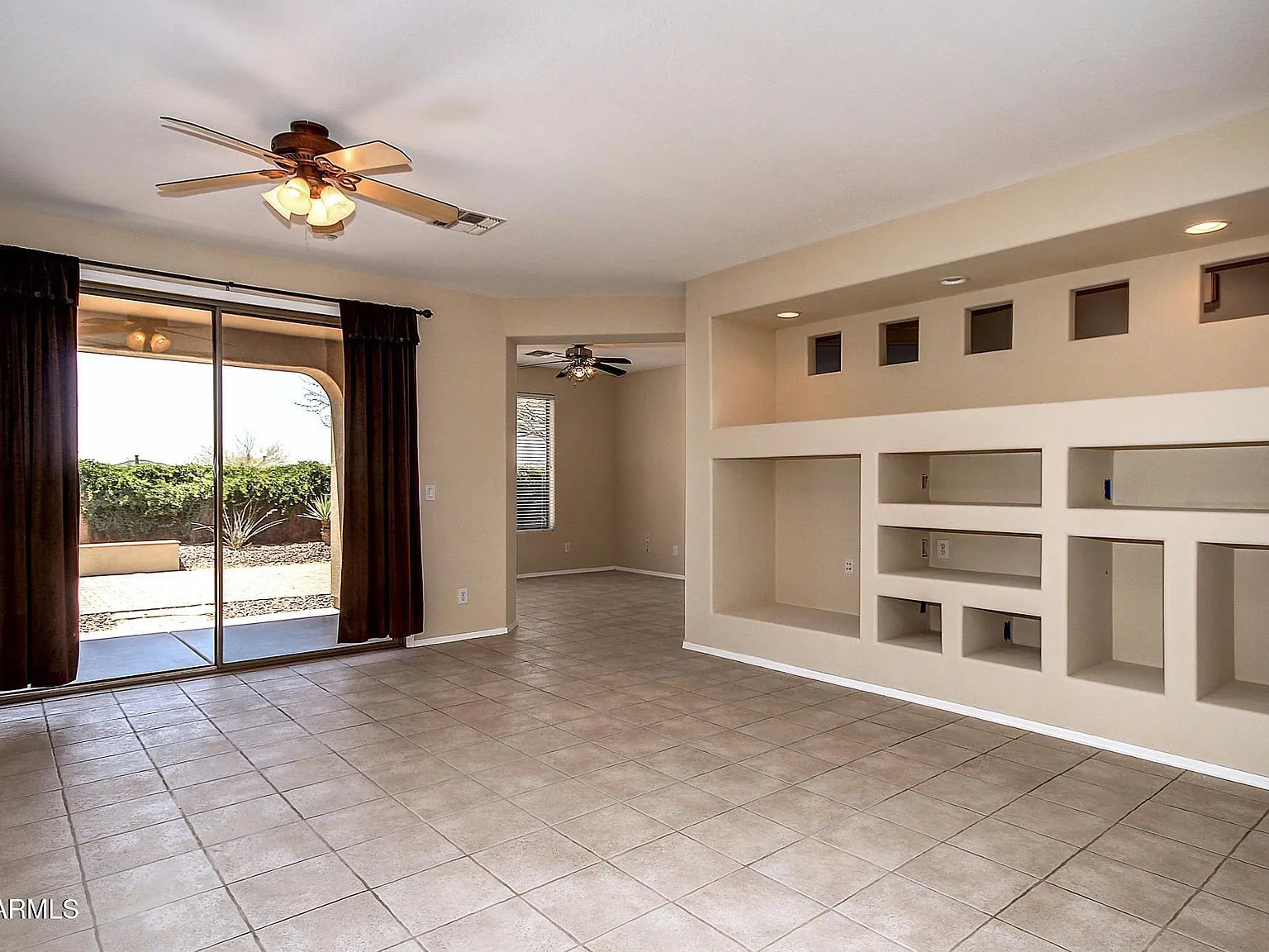 2 bed, 2.0 bath, 1741 sqft, $2,795 — Photo 3