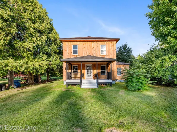 5963 Fox St, Mayville, MI 48744