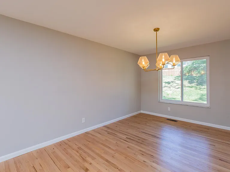 74 Morwood Ln — Photo 9