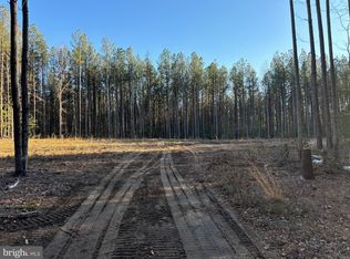 Clarkes Store Rd, Caret, VA 22436