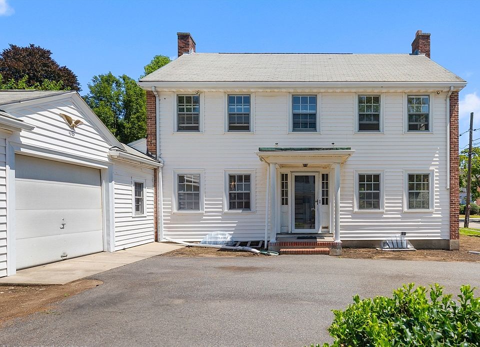 1st image of 48 Marilyn Rd