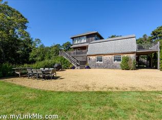 13 Young St, Edgartown, MA 02539