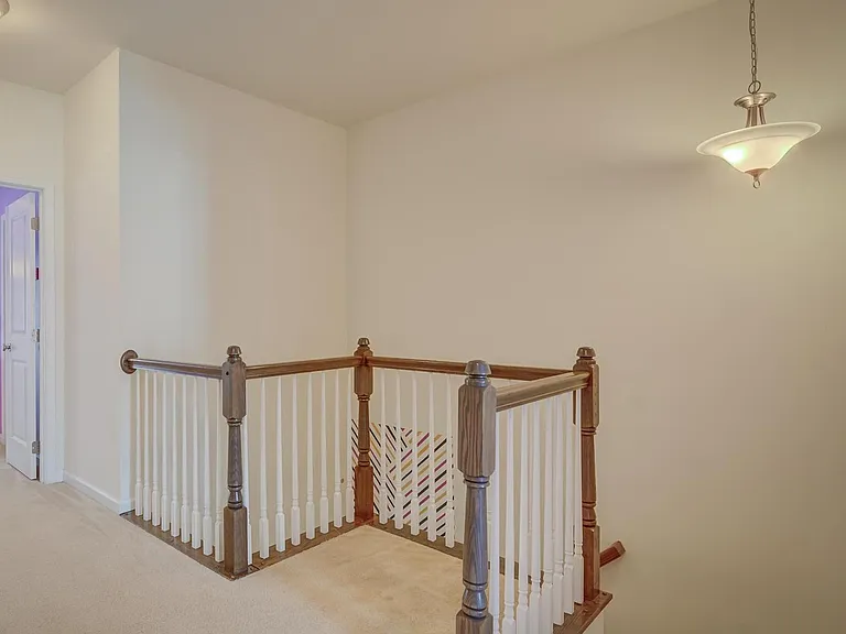 23480 Logans Ridge Ter — Photo 33