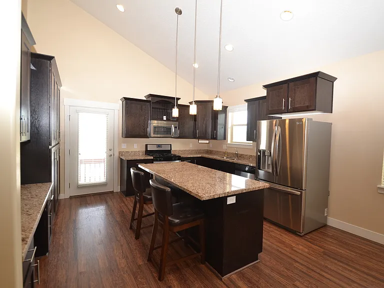 938 W Rebecca View Dr — Photo 7