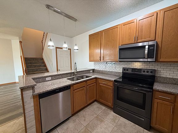 5th image of 14649 Sapphire Way