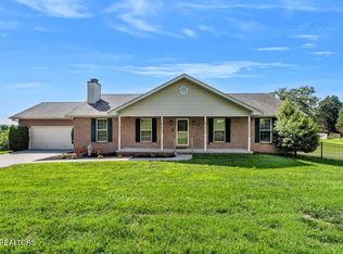 3692 Berryhill Dr, Maryville, TN 37801