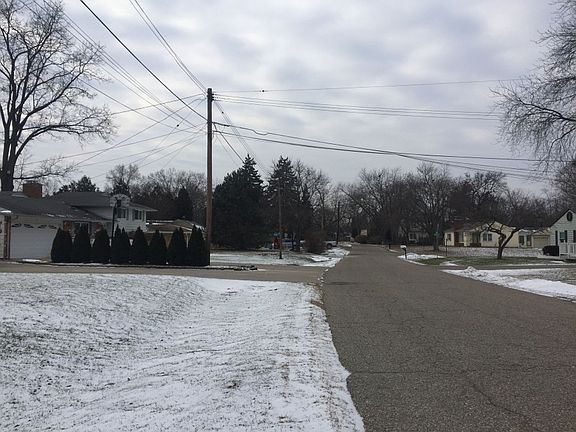 4th image of 5863 Rowley Blvd