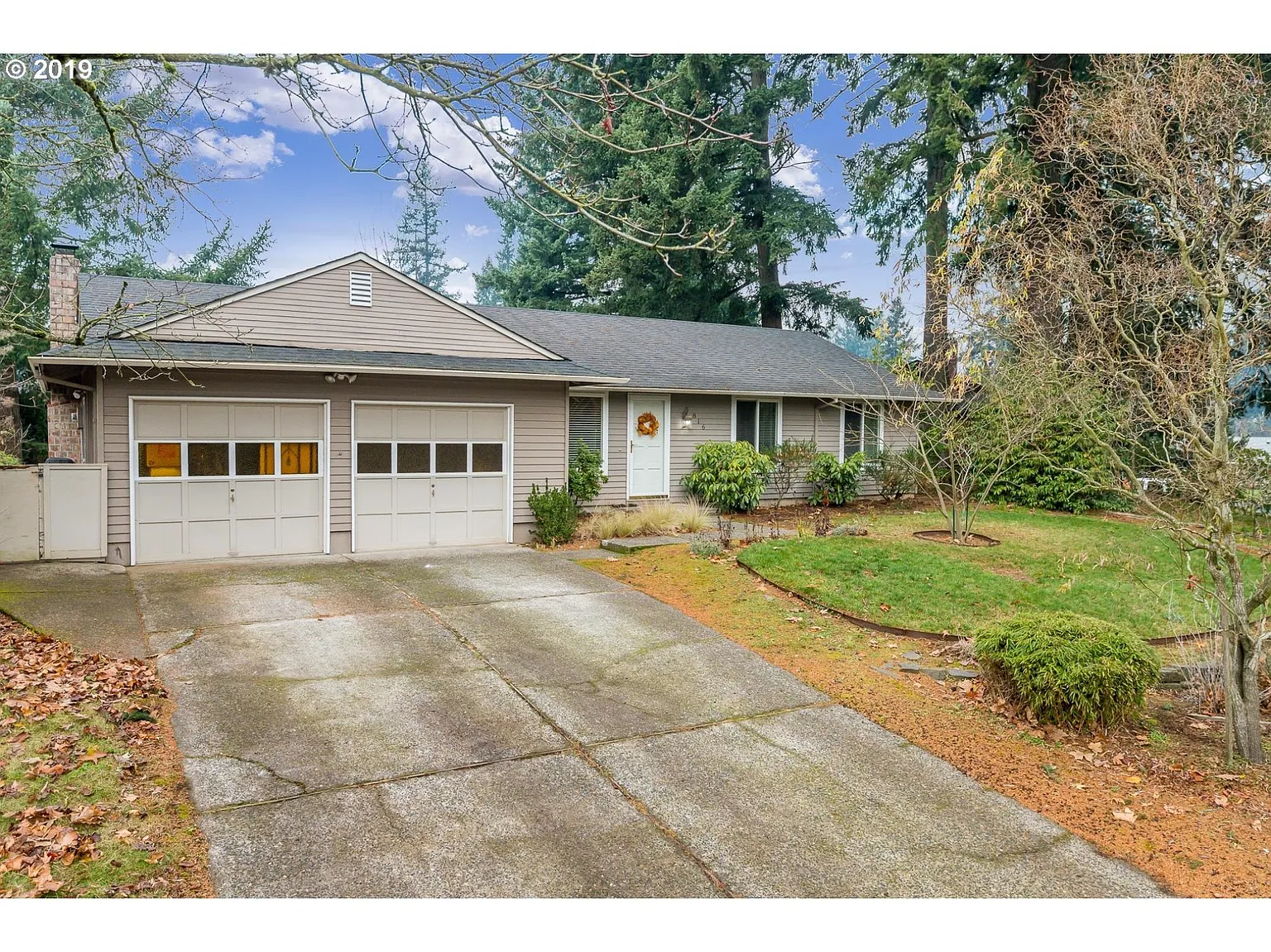816 NE 96th Ave photo 1