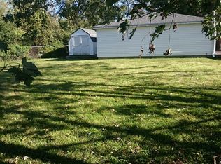 33080 N Tomahawk Pl, Grayslake, IL 60030