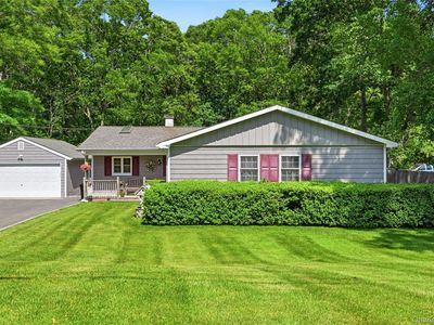 480 Sleepy Hollow Drive, Shirley, NY, 11967