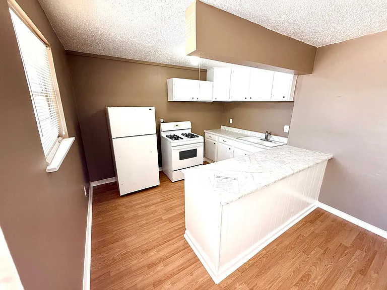 1829 E Highland Blvd — Photo 4