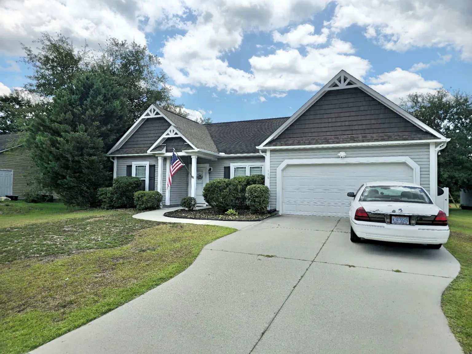 3 bed, 1168 sqft, $1,800 — Photo 2