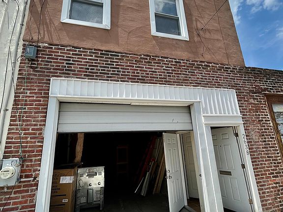 2nd image of 2640 Livingston St