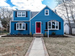 2096 William Pl, Merrick, NY 11566