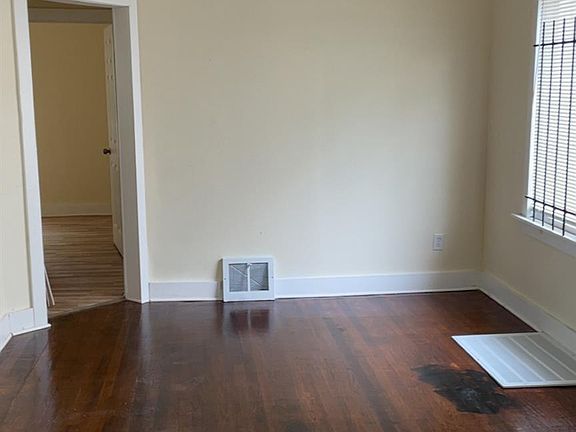 5th image of 15747 Northlawn St