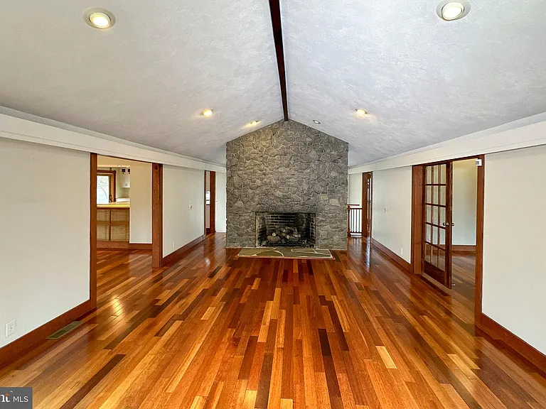 19 Ridgeview Rd — Photo 14