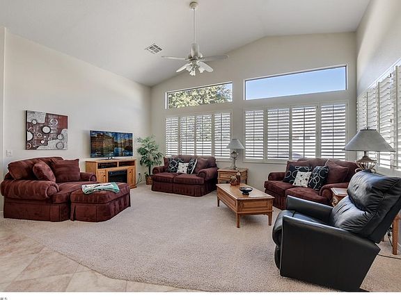 4th image of 17644 W Weatherby Dr