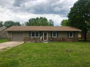 807 Riverside Dr, Neosho, MO 64850