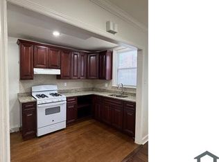 2535 S 75th St, Philadelphia, PA 19153