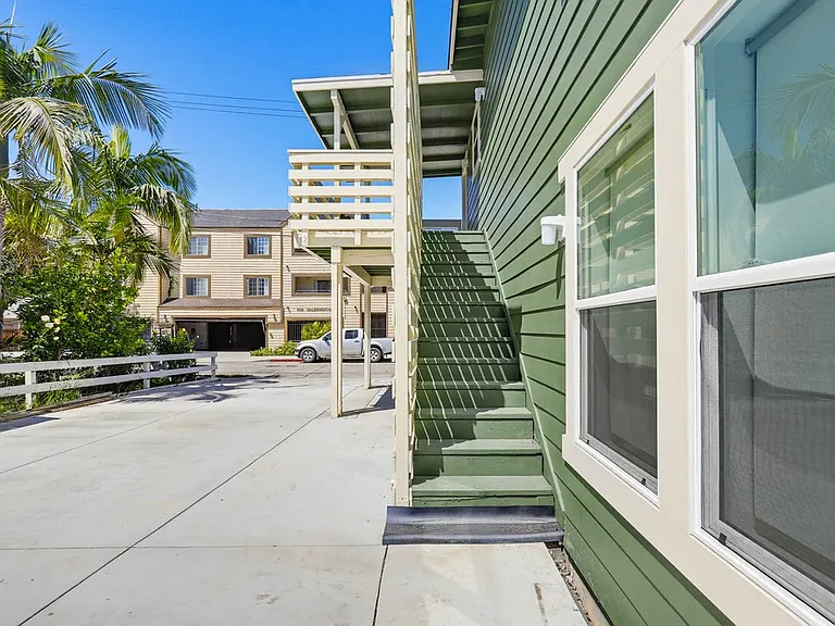 1017 Riverine Ave #200 — Photo 2