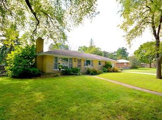 1041 E Maple St, Lombard, IL 60148