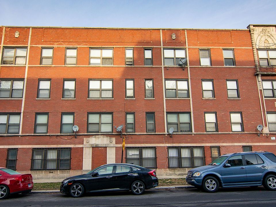 1st image of 7836 S South Shore Dr #3B