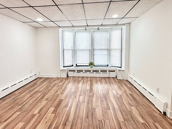 5th image of 34 Washington St APT 1