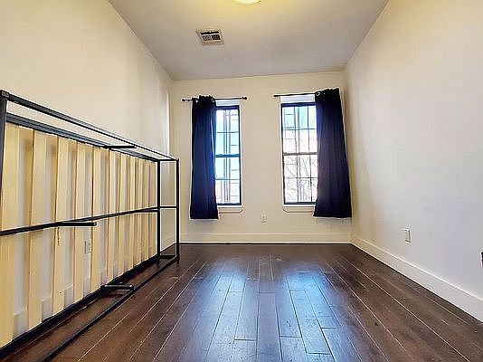 4th image of 769 Saint Johns Pl #3P