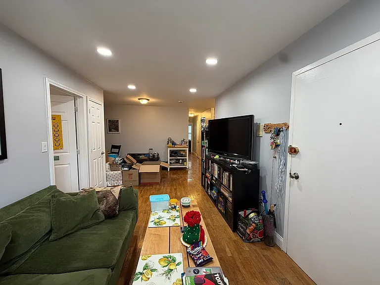 233 Skillman Ave #2 — Photo 2