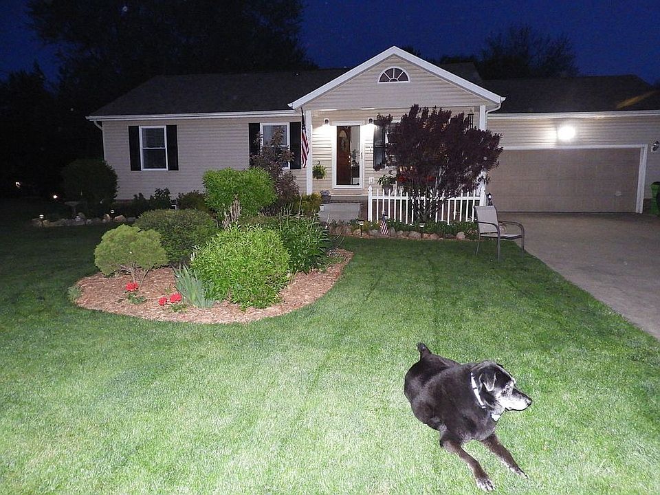 Perfect property for pup. 