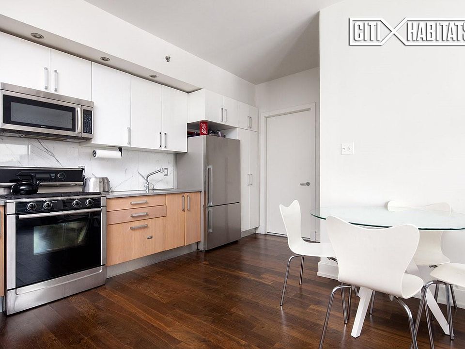 2nd image of 100 Maspeth Ave APT 3P