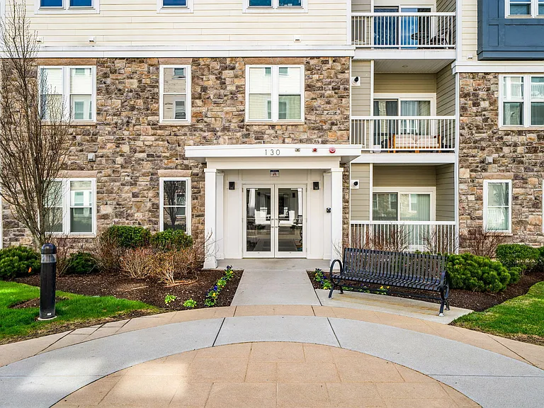 130 University Ave #1312 — Photo 21