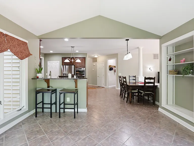 5767 Bush Hill Dr — Photo 26