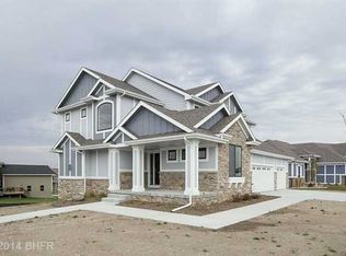 3685 Berkshire, Clive, IA 50325