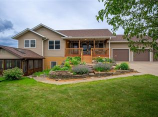 2857 Sky Hawk Dr, Eau Claire, WI 54703