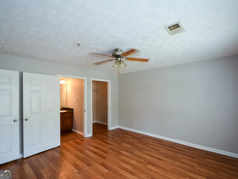 4101 Fairington Club Dr — Photo 13