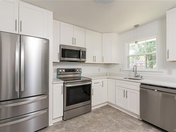 5th image of 5319 Snowden Ln