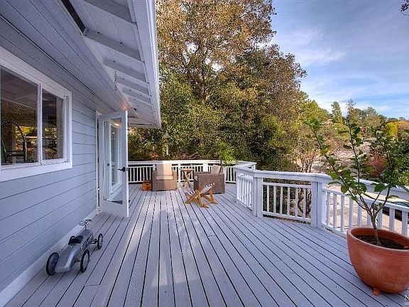 2nd image of 227 Santa Margarita Dr