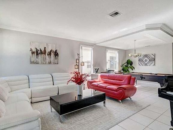 5th image of 4122 Bahia Isle Cir