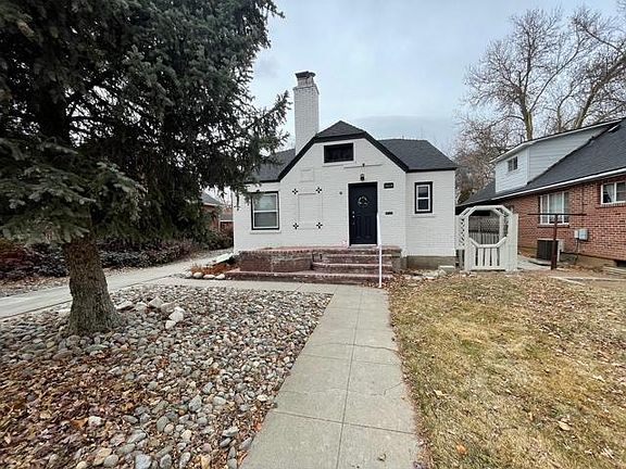 3rd image of 1015 Gordon Ave