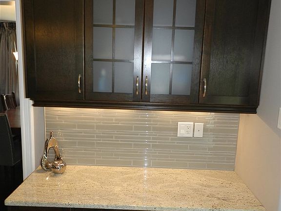 5th image of 226 Galloway Dr