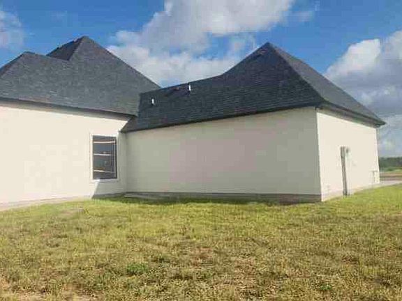 5th image of 6612 Hercules Ave