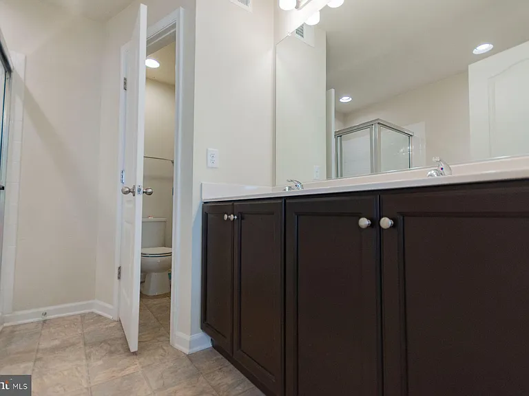132 Oflannery Ct — Photo 49